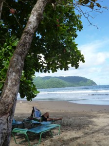 Find out three books you can read on vacation to the beach this summer.